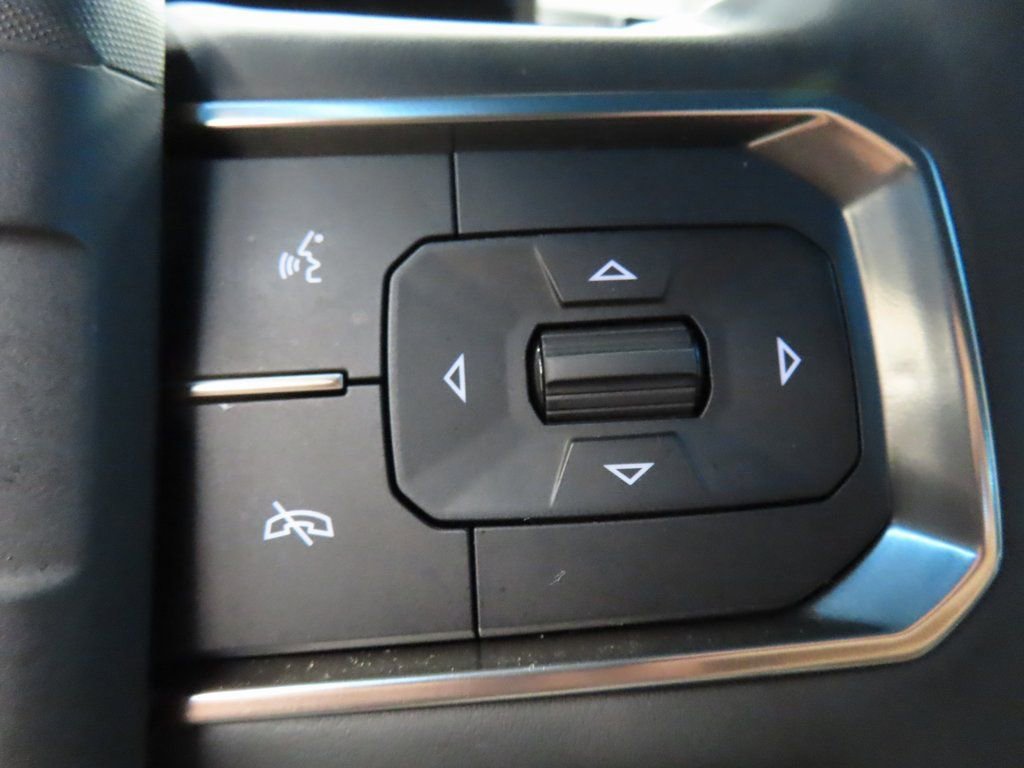 Used 2025 GMC Hummer EV 2X AWD/4WD image 62