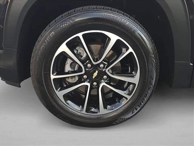 Used 2024 Chevrolet TrailBlazer LT AWD/4WD image 26