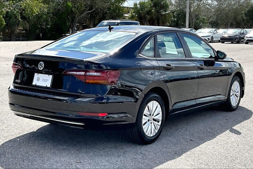 Used 2019 Volkswagen Jetta S w/ Driver Assistance Package FWD image 5