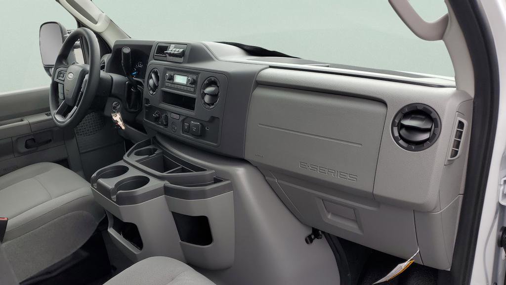 New 2026 Ford E-350 and Econoline 350 Super Duty w/ Power Equipment Group image 24