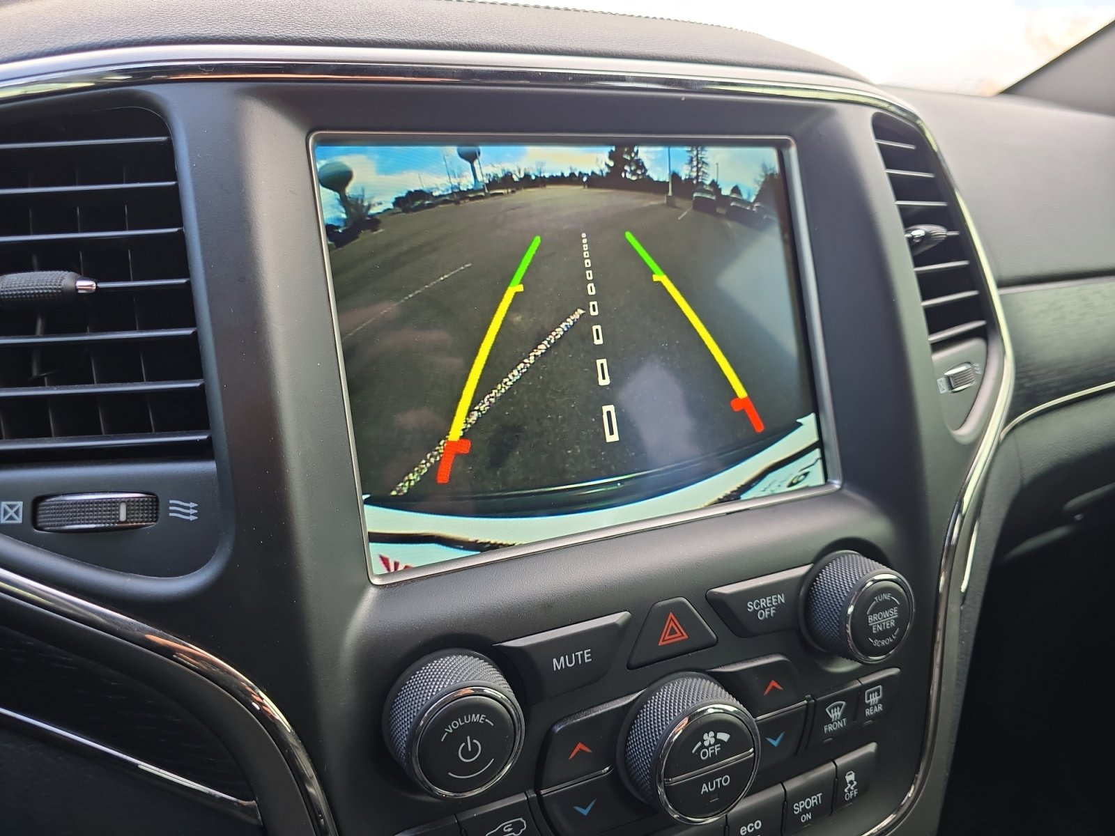 Used 2018 Jeep Grand Cherokee High Altitude image 25