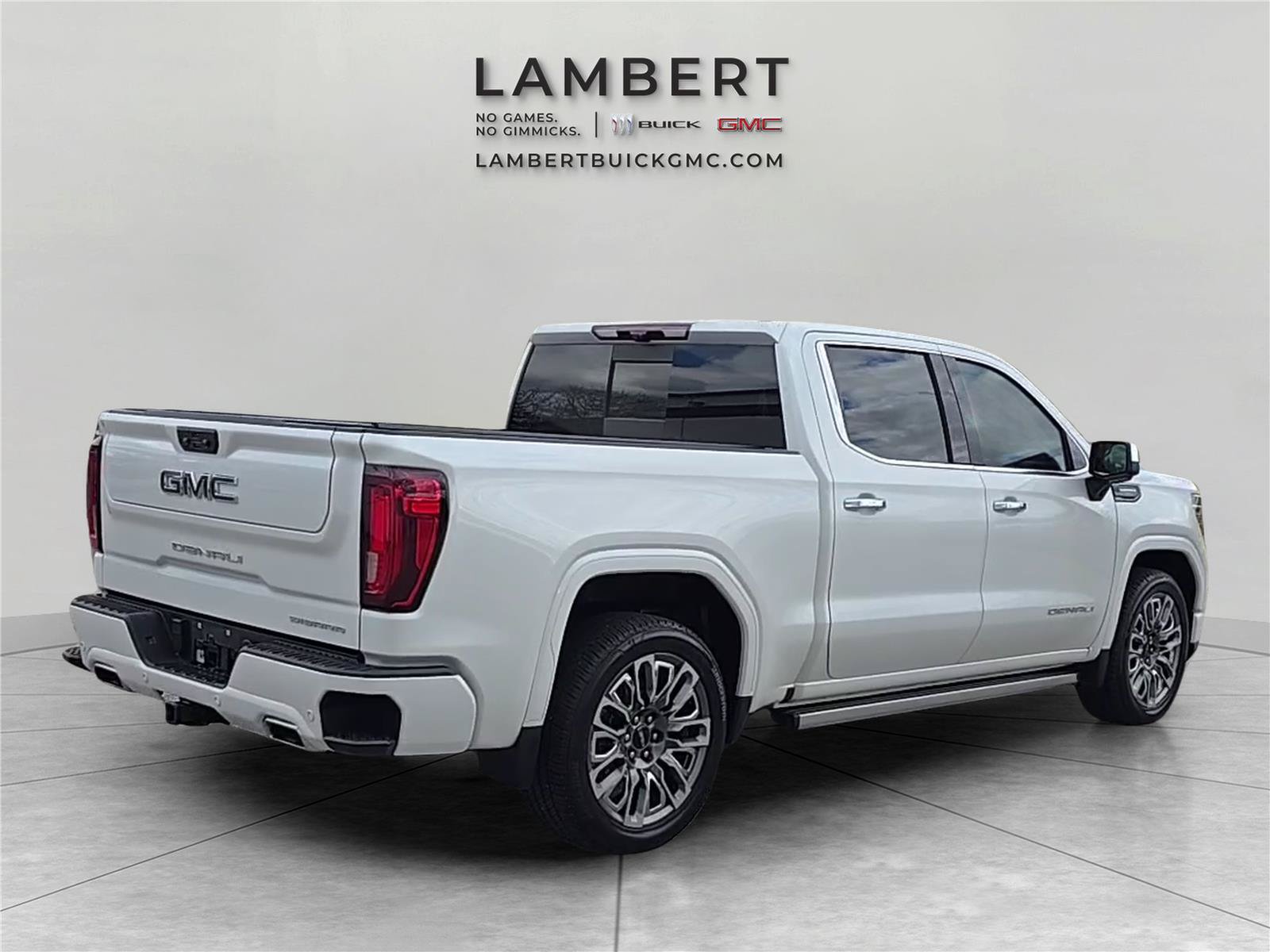 Used 2024 GMC Sierra 1500 Denali Ultimate AWD/4WD image 5