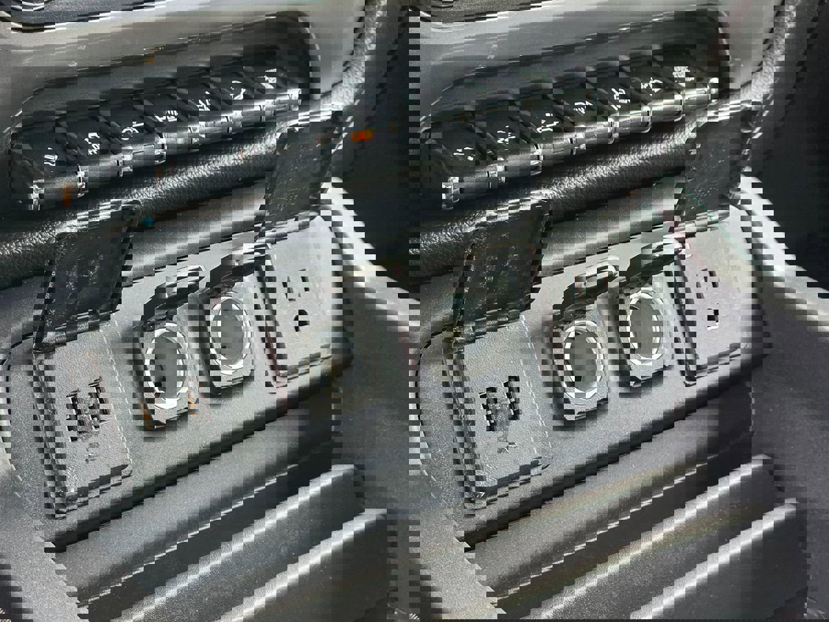 Used 2019 Chevrolet Silverado 3500 LTZ w/ Duramax Plus Package image 40