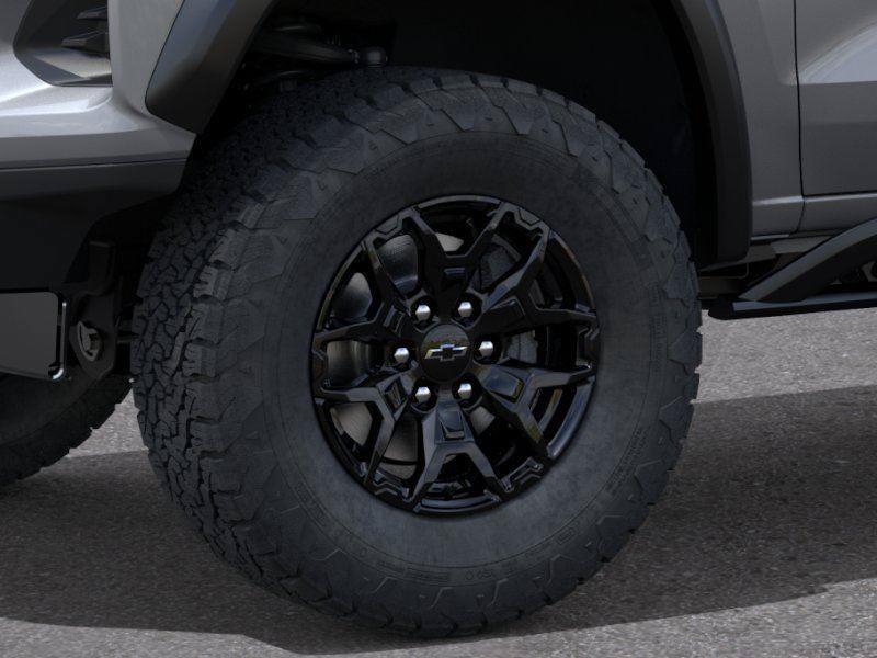 New 2026 Chevrolet Colorado ZR2 w/ Midnight Edition AWD/4WD image 9