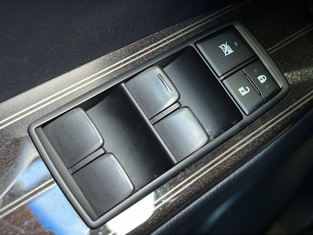 Used 2020 Lexus GX 460 Premium w/ Premium Package AWD/4WD image 20