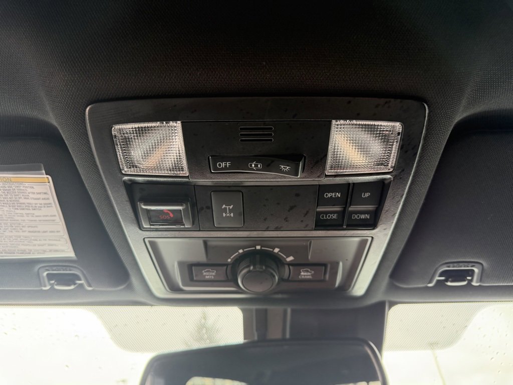 Used 2020 Toyota Tacoma TRD Off-Road w/ TRD Premium Off Road Package image 28