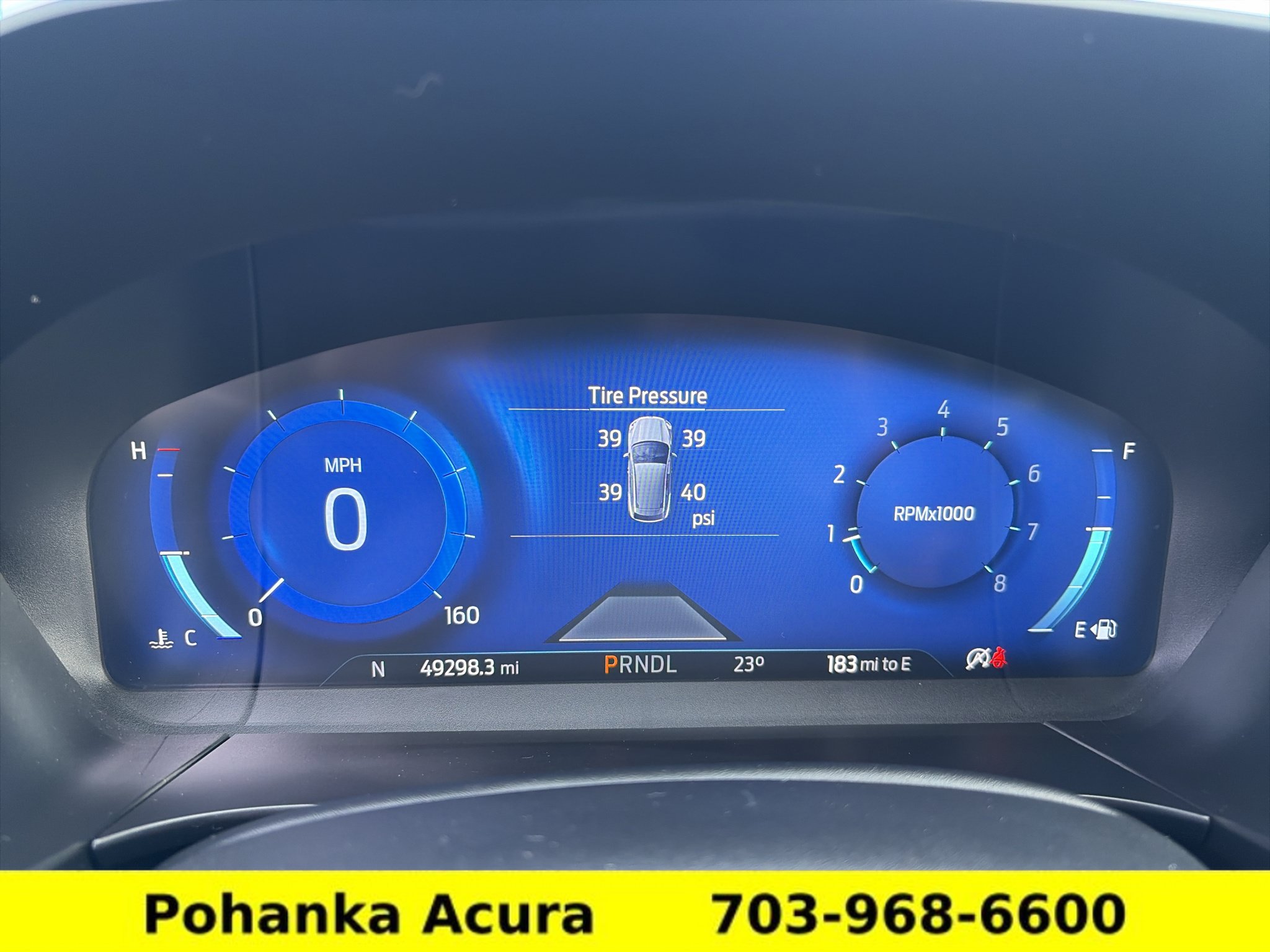 Used 2021 Ford Escape Titanium w/ Titanium Elite Package AWD/4WD image 9