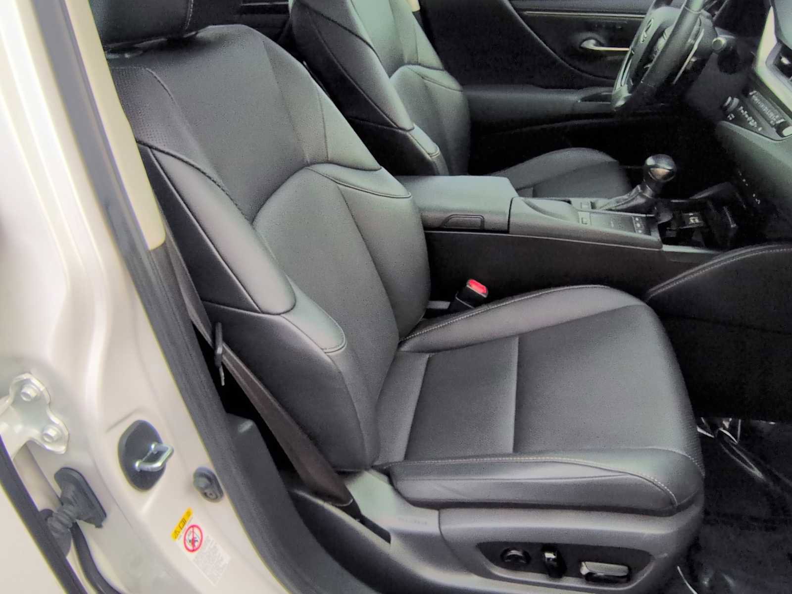 Used 2019 Lexus ES 350 w/ Premium Package image 24