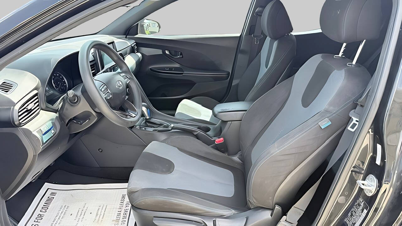 Used 2020 Hyundai Veloster 2.0 FWD image 13