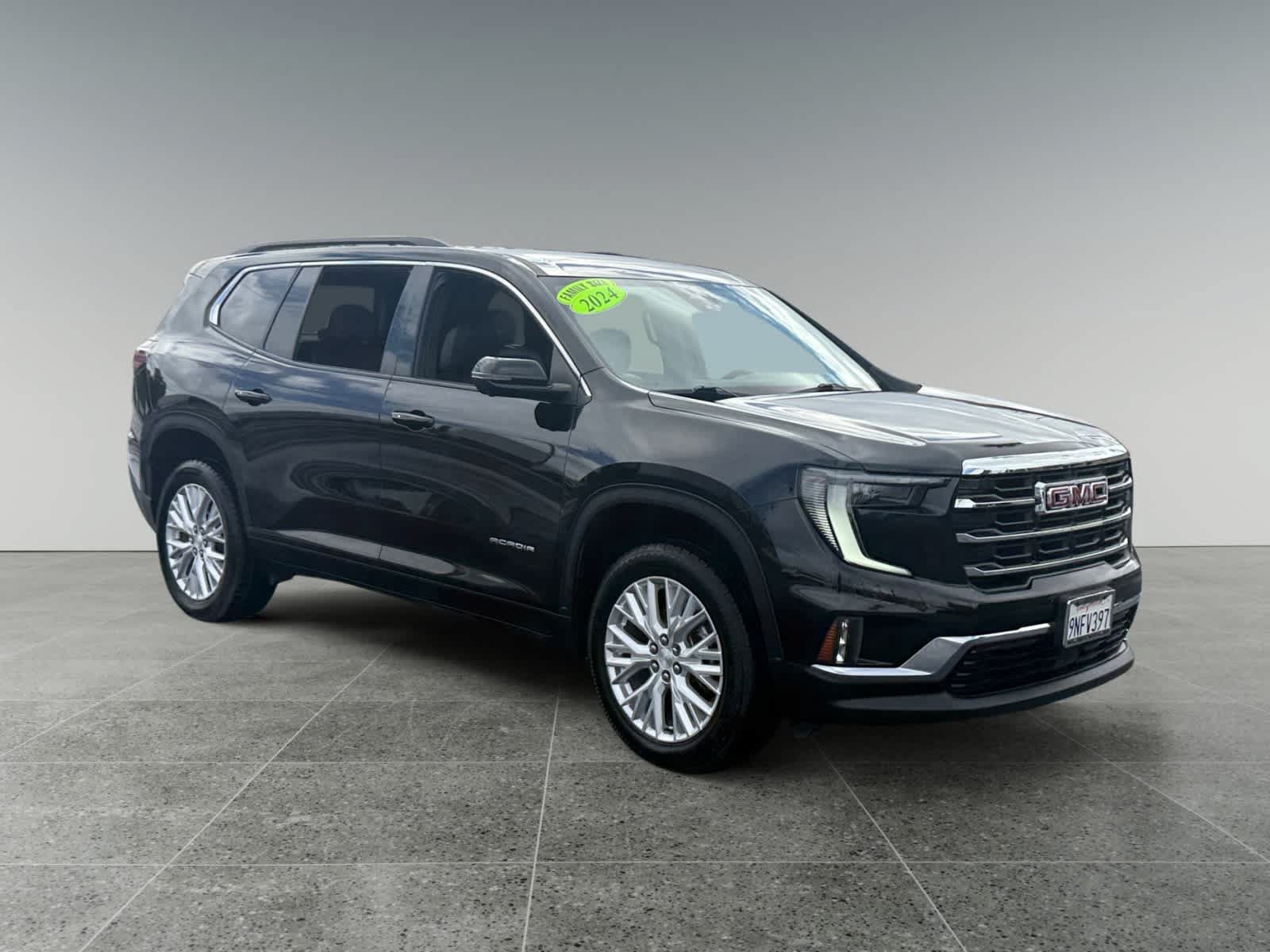 Used 2024 GMC Acadia Elevation FWD image 7