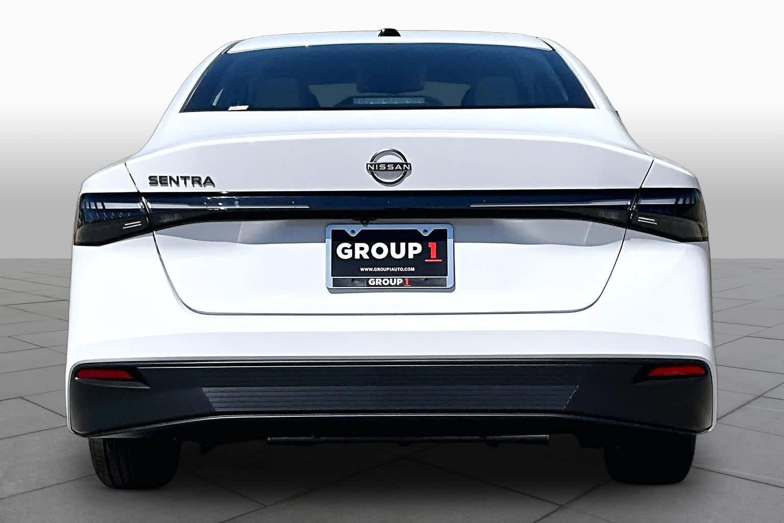 New 2026 Nissan Sentra SV w/ SV Convenience Package FWD image 4