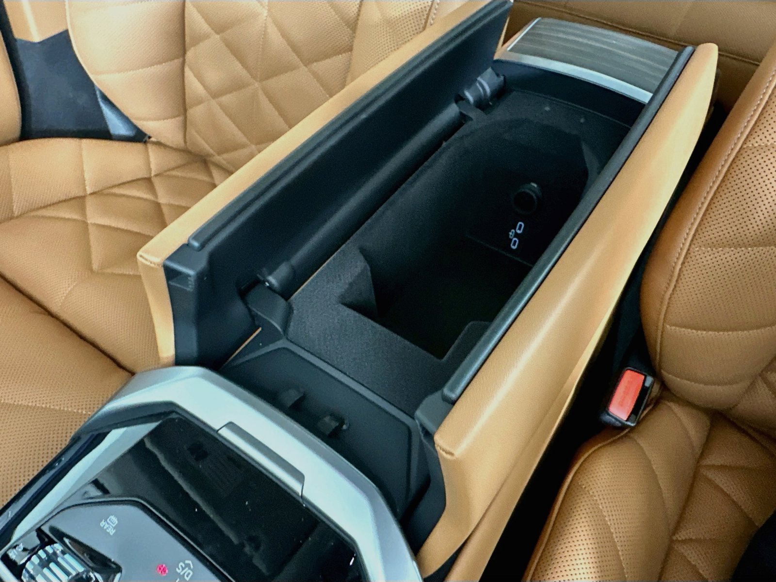 New 2027 BMW 740i xDrive AWD/4WD image 28