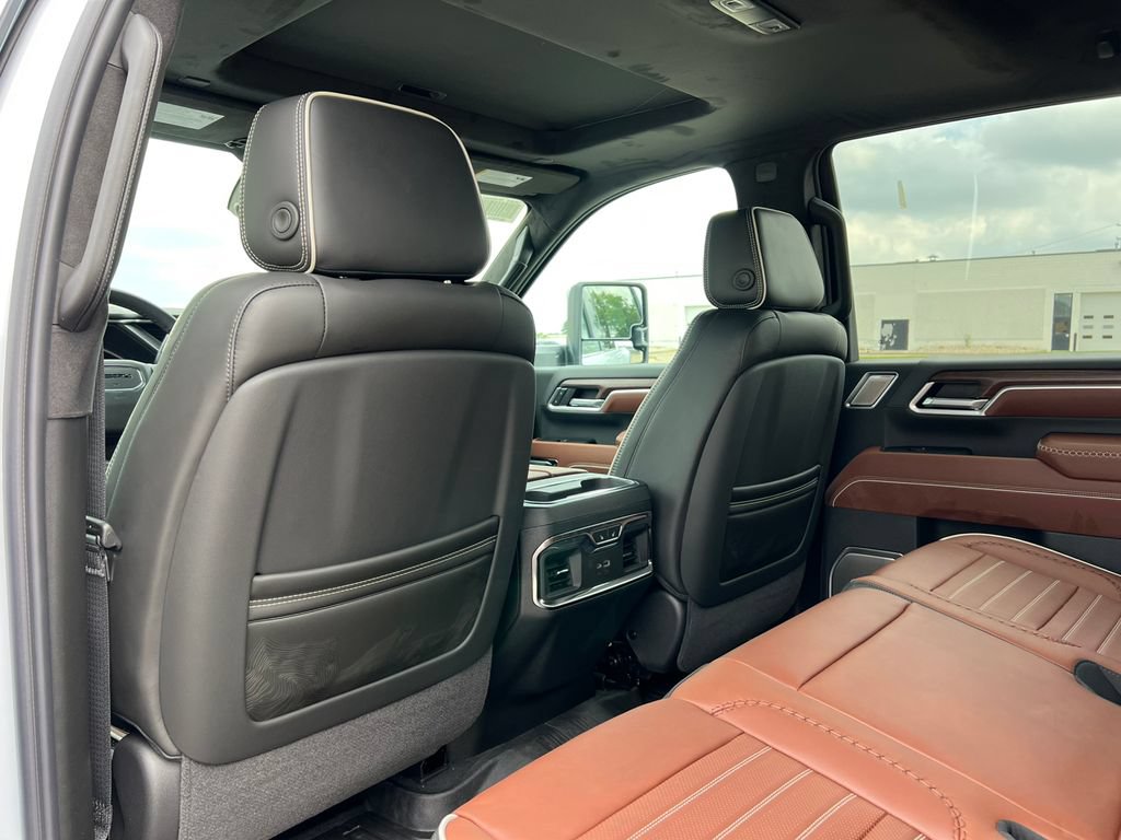 New 2026 GMC Sierra 3500 Denali Ultimate AWD/4WD image 50
