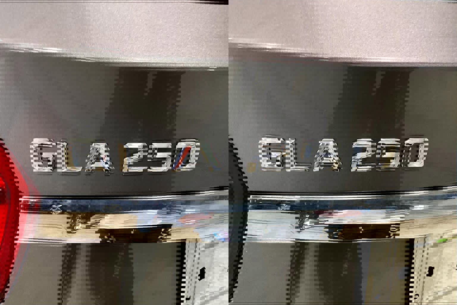 Used 2015 Mercedes-Benz GLA 250 4MATIC image 10