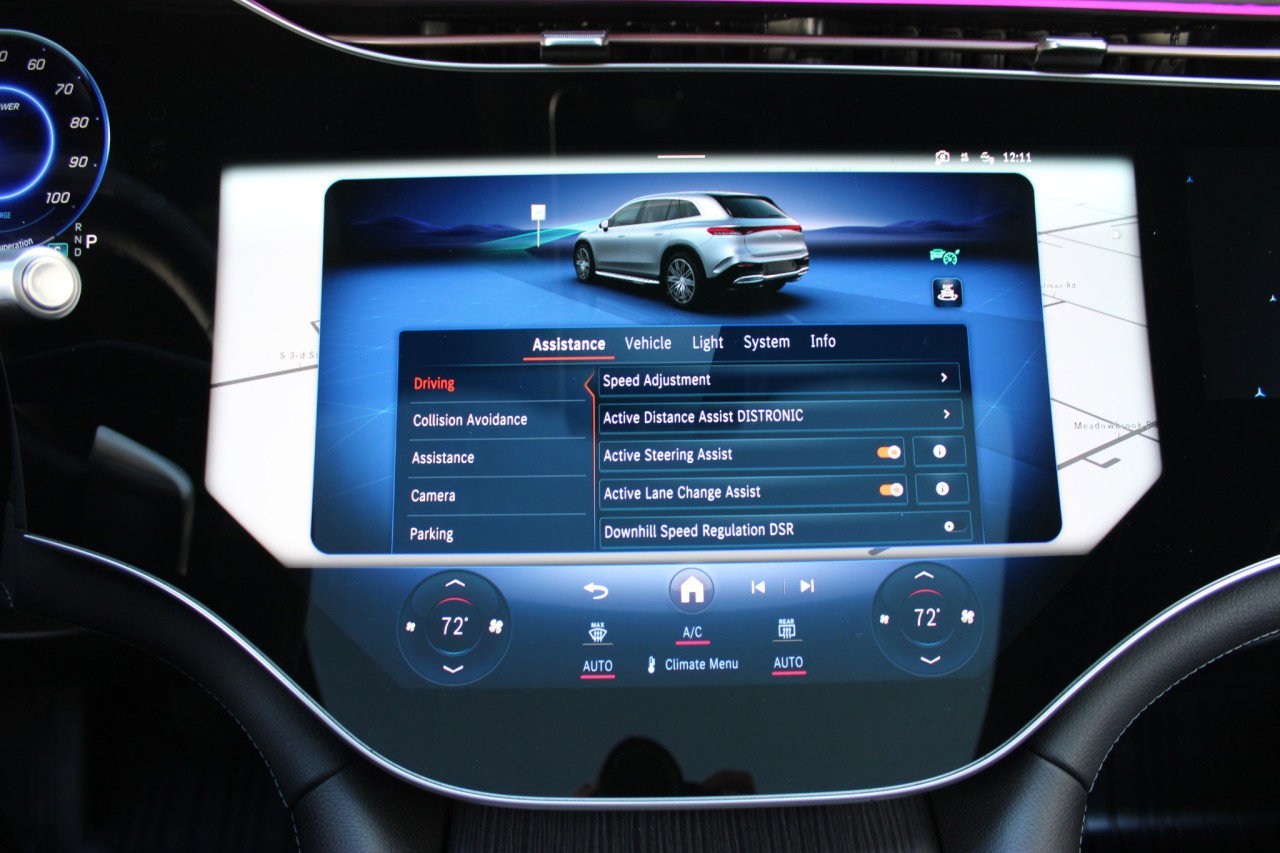 Used 2023 Mercedes-Benz EQS 580 4MATIC SUV image 29