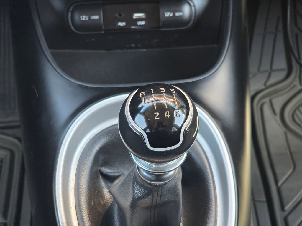 Used 2016 Kia Soul image 14