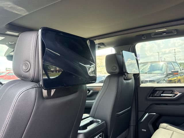 New 2026 GMC Yukon XL Denali w/ Denali Reserve Package AWD/4WD image 32