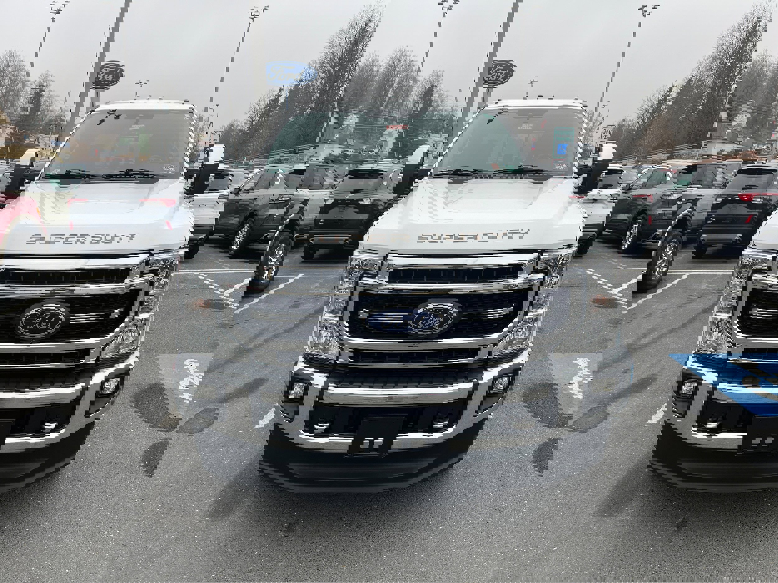 Certified 2020 Ford F350 Lariat w/ Chrome Package image 2