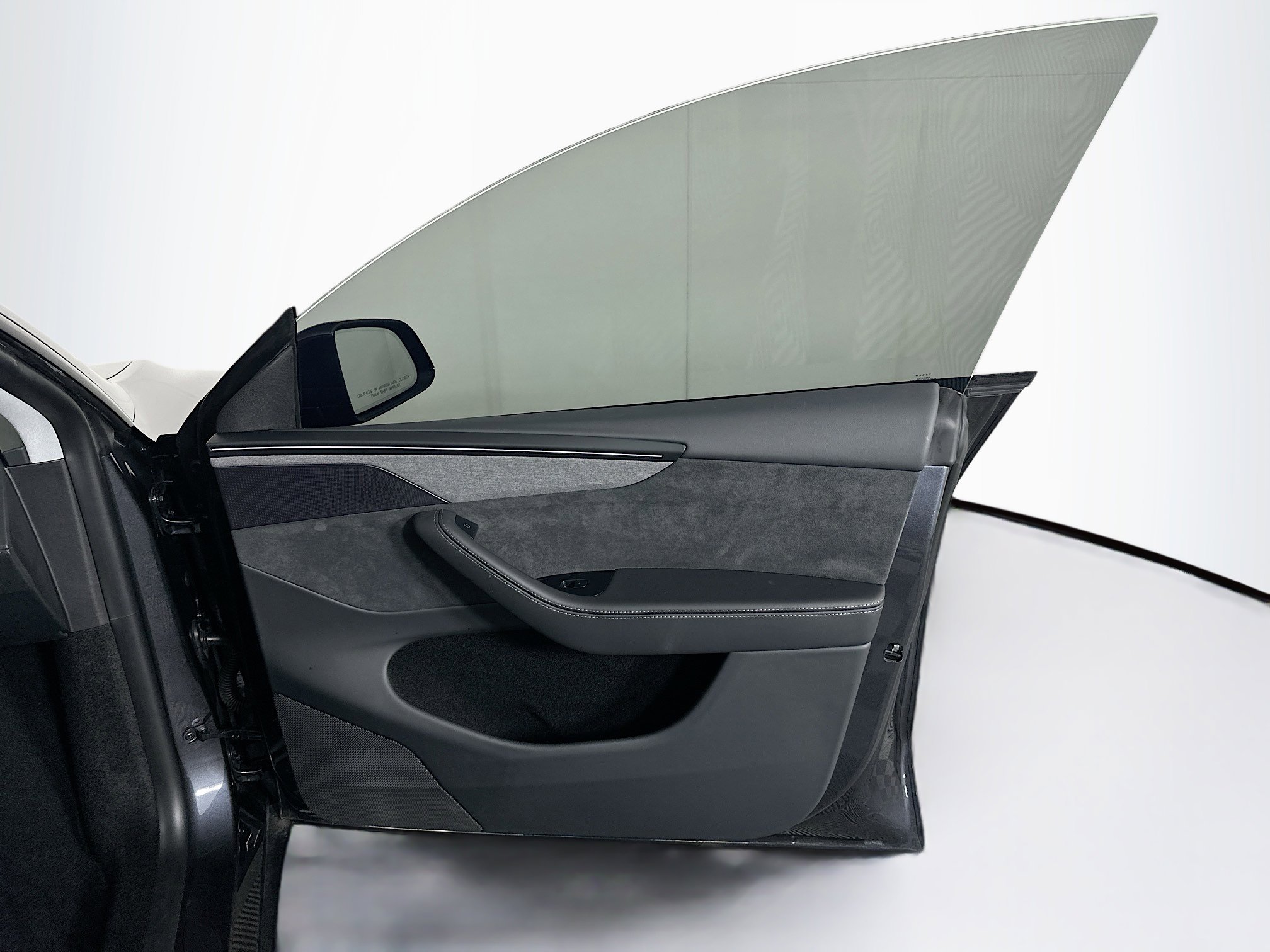 Used 2026 Tesla Model Y 2WD image 31