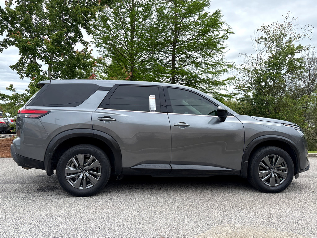 Certified 2024 Nissan Pathfinder S image 25