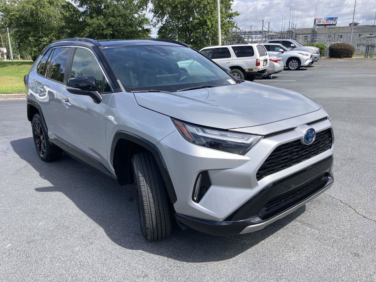 Used 2023 Toyota RAV4 XSE w/ XSE Grade Weather Package AWD/4WD image 7