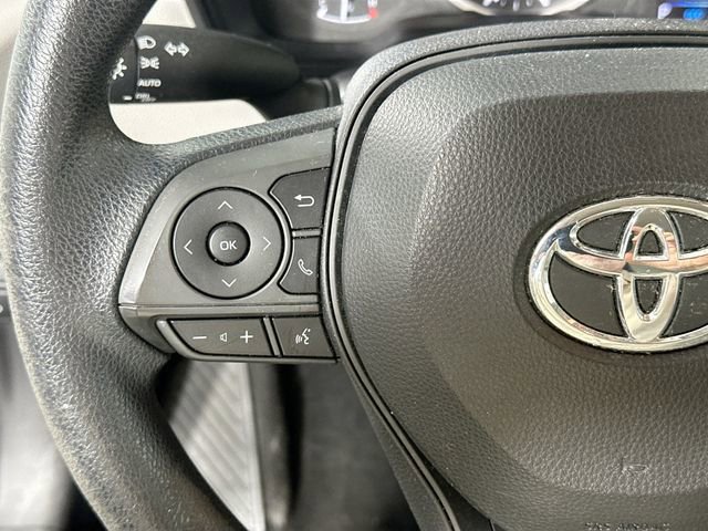 Used 2021 Toyota Corolla LE FWD image 19