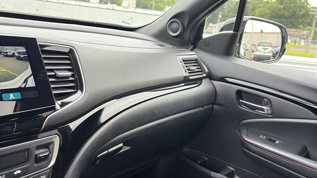 Used 2021 Honda Pilot Black Edition image 21