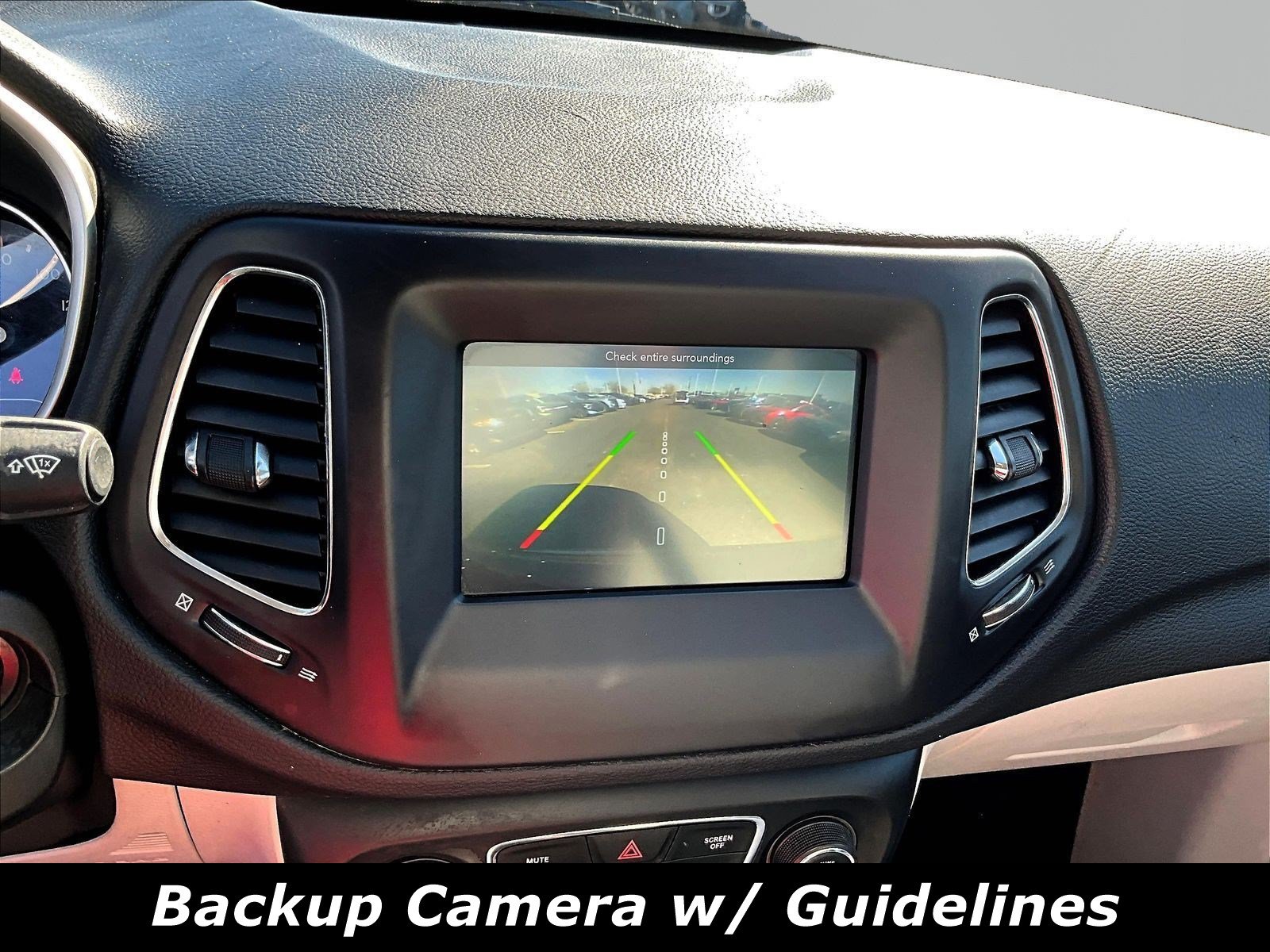 Used 2018 Jeep Compass Latitude w/ Popular Equipment Group FWD image 14