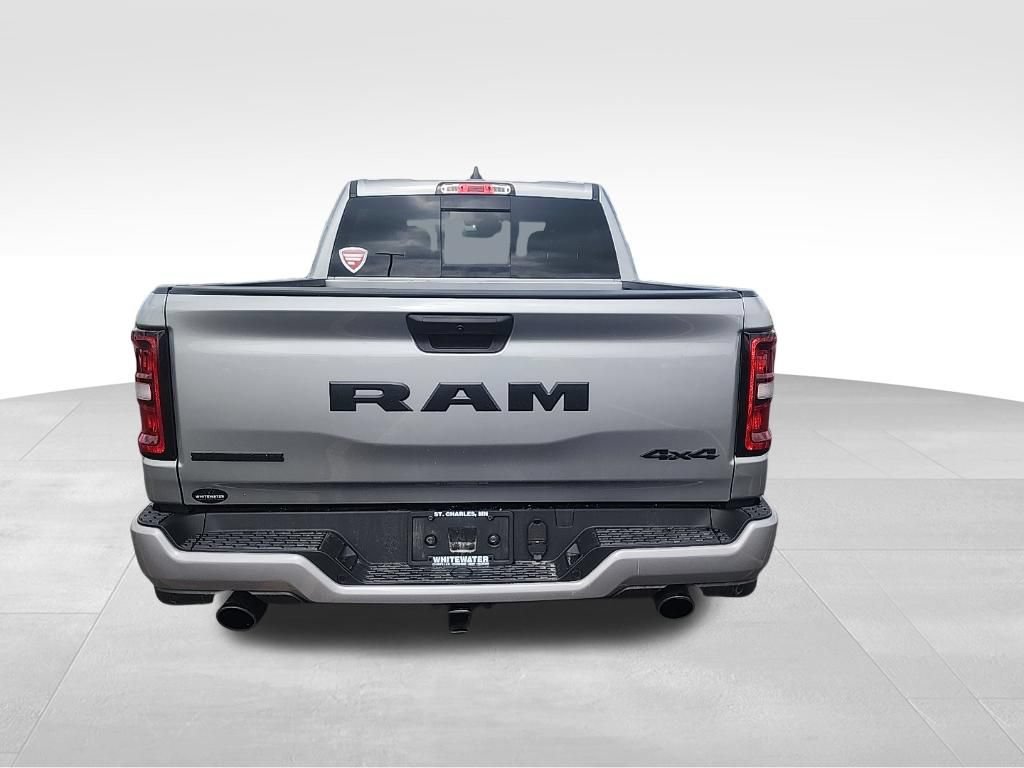 Used 2025 RAM 1500 Big Horn AWD/4WD image 3
