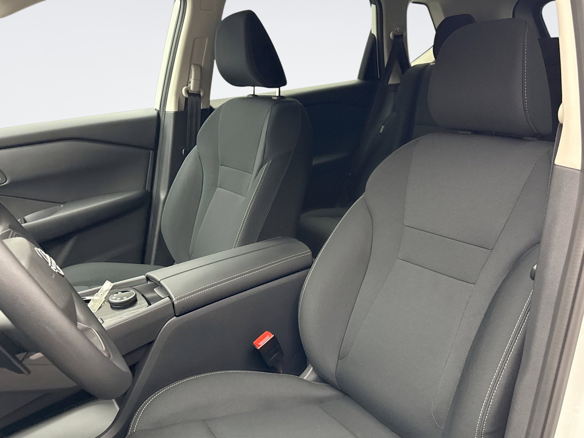 Used 2026 Nissan Rogue S image 11