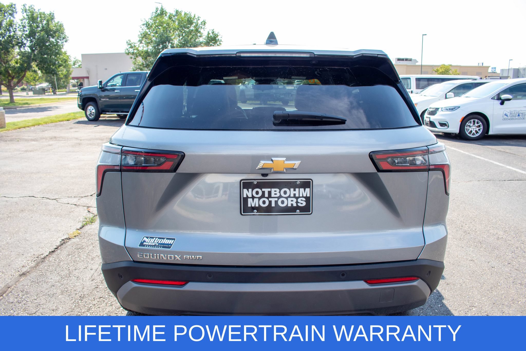 Used 2026 Chevrolet Equinox LT w/ Convenience Package II AWD/4WD image 8