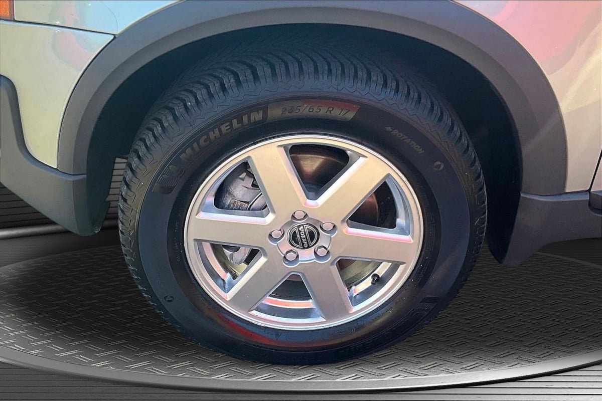Used 2005 Volvo XC90 2.5T AWD/4WD image 34