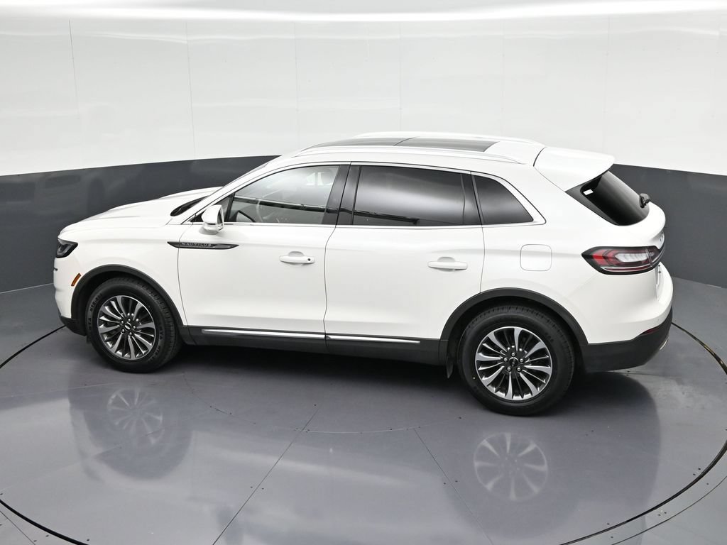 Used 2023 Lincoln Nautilus Reserve FWD image 25