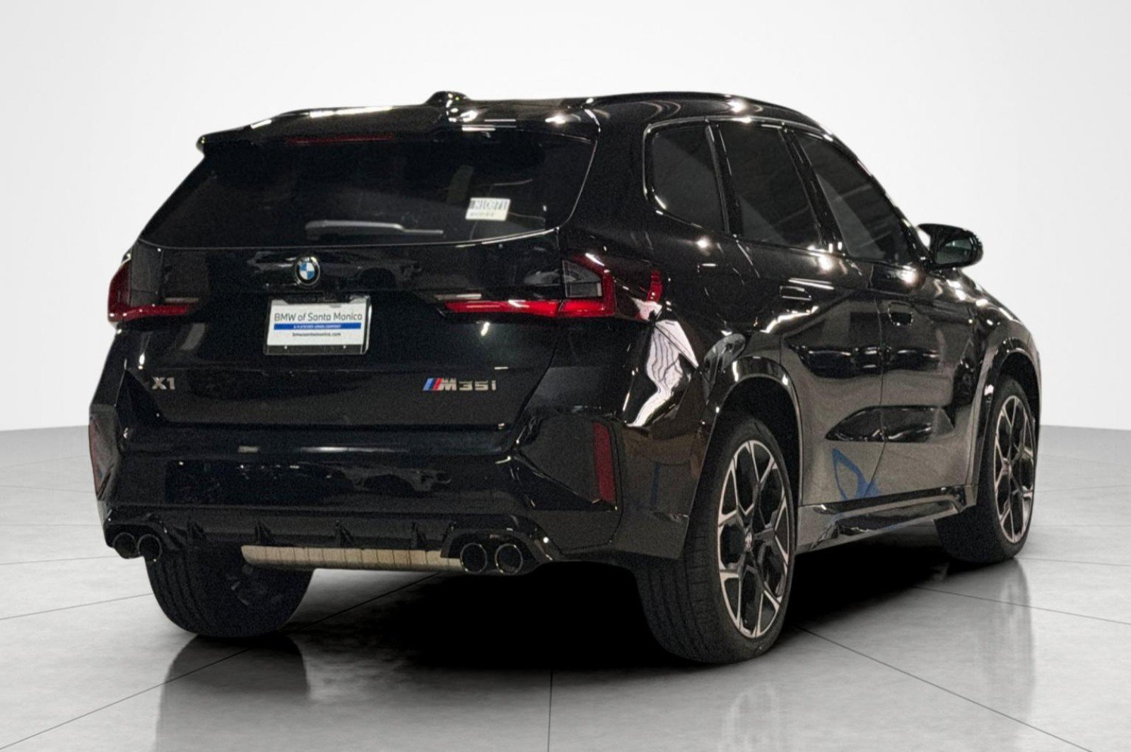 New 2027 BMW X1 M35i w/ Technology Package AWD/4WD image 5