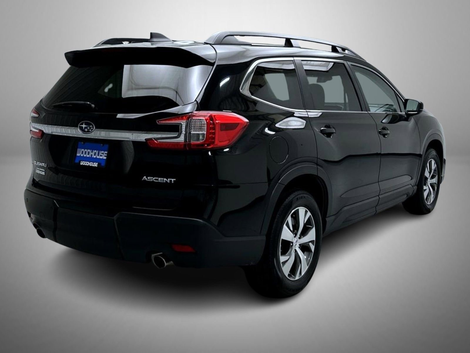 Used 2025 Subaru Ascent Premium AWD/4WD image 5