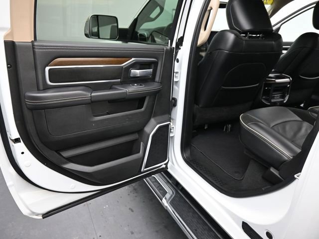 Used 2022 RAM 3500 Laramie image 12