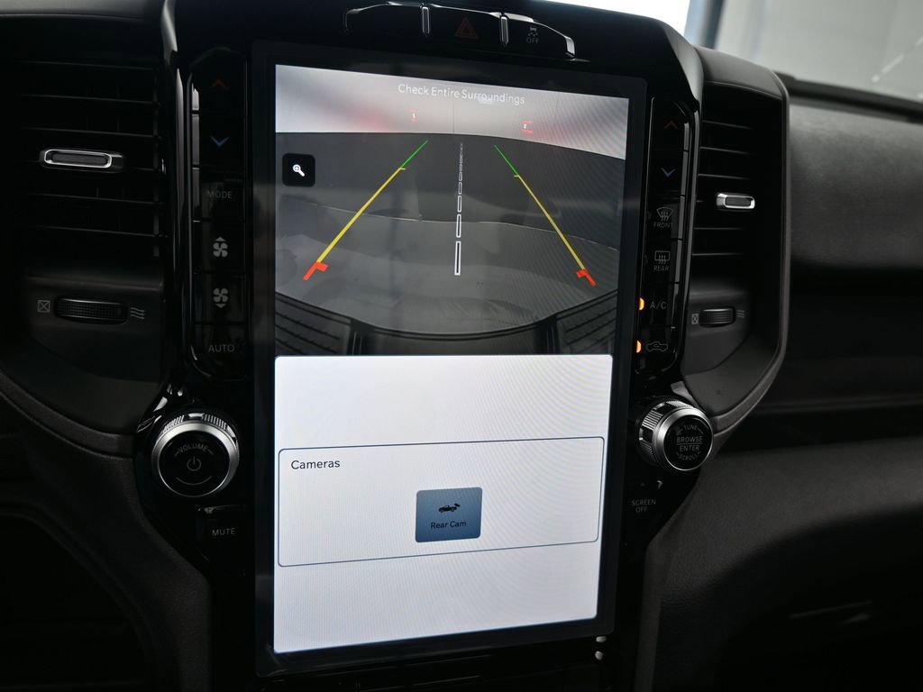 Used 2024 RAM 3500 Tradesman image 19