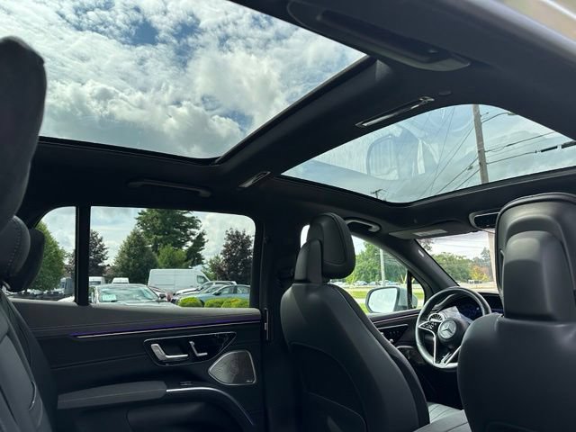 Certified 2023 Mercedes-Benz EQS 580 4MATIC SUV image 28