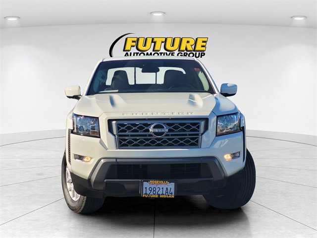 Certified 2022 Nissan Frontier SV image 2