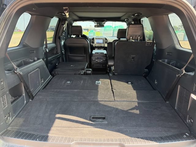 Used 2020 Ford Expedition Limited w/ Equipment Group 302A AWD/4WD image 46