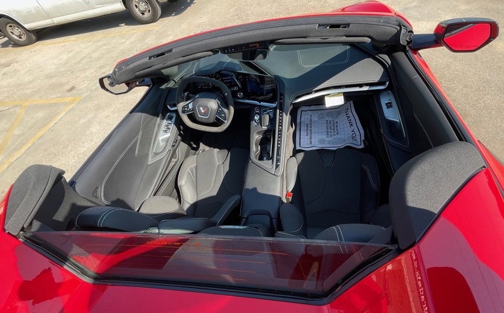 Used 2024 Chevrolet Corvette Stingray Convertible w/ Z51 Performance Package image 36
