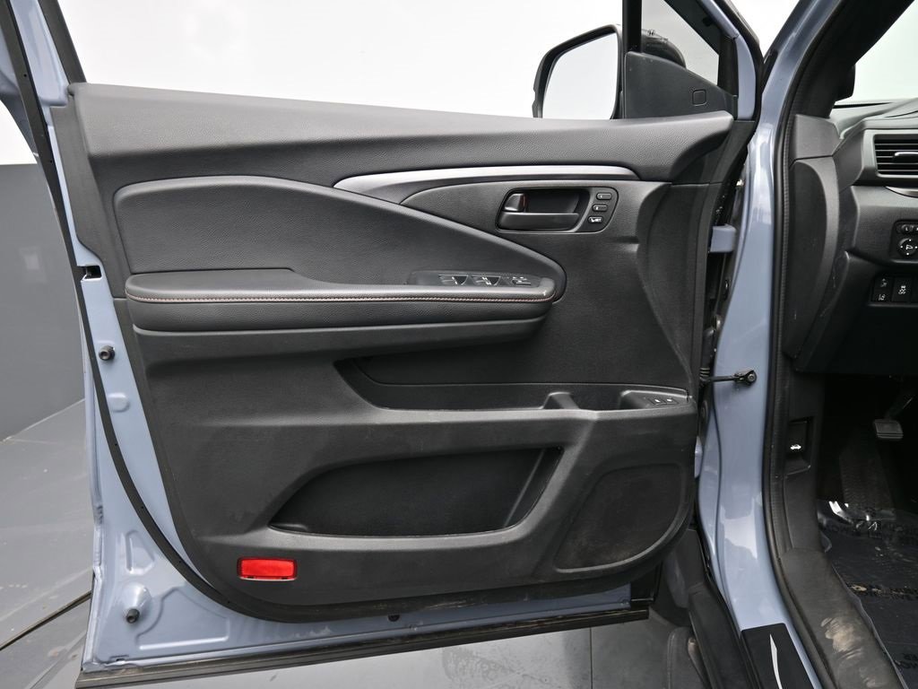 Used 2022 Honda Pilot TrailSport image 30