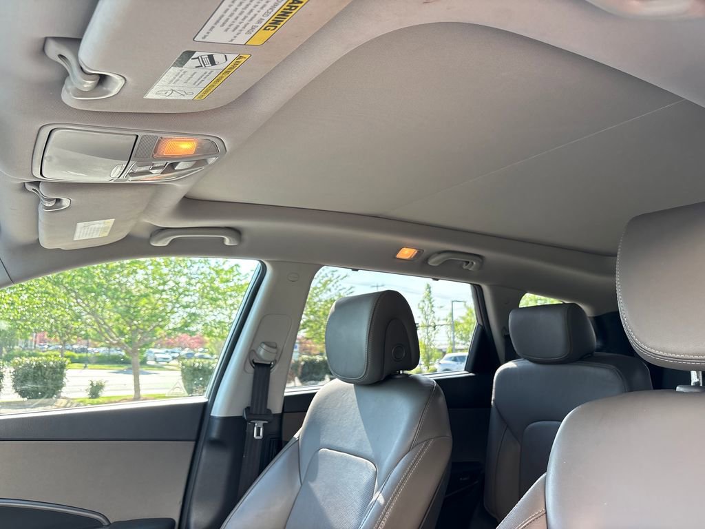Used 2019 Hyundai Santa Fe XL FWD image 14