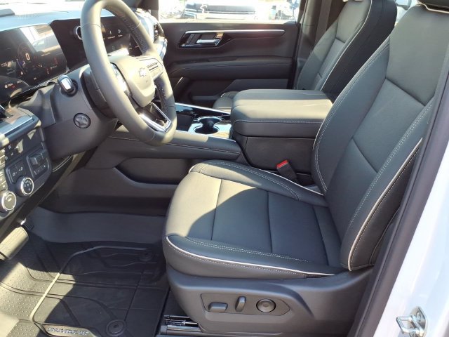 New 2027 Chevrolet Tahoe Premier w/ Sun And Tow Package AWD/4WD image 6