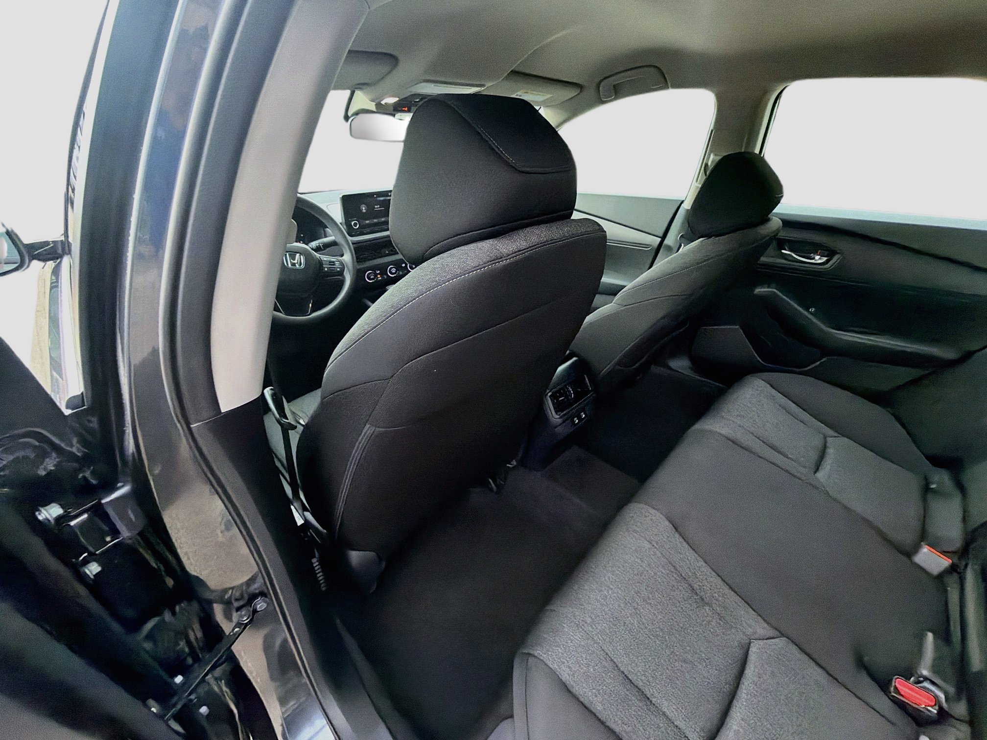 Used 2025 Honda Accord LX image 30