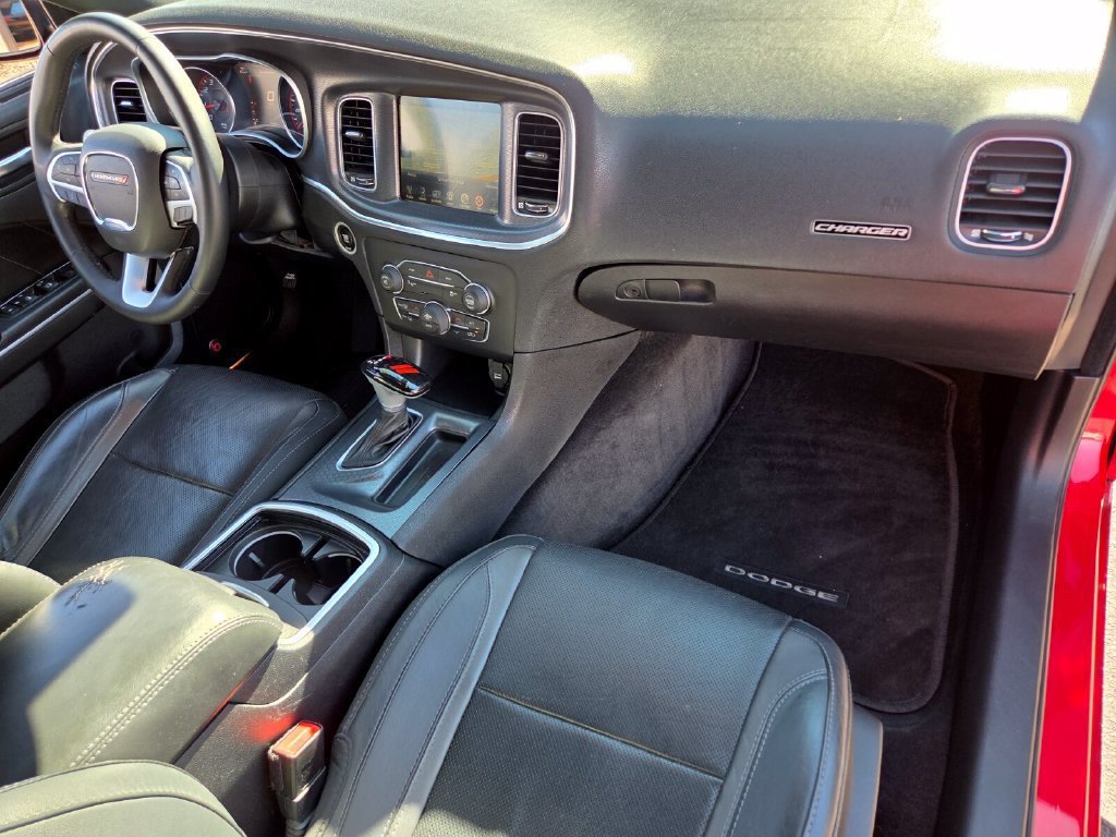 Used 2015 Dodge Charger SXT w/ Plus Group RWD image 21