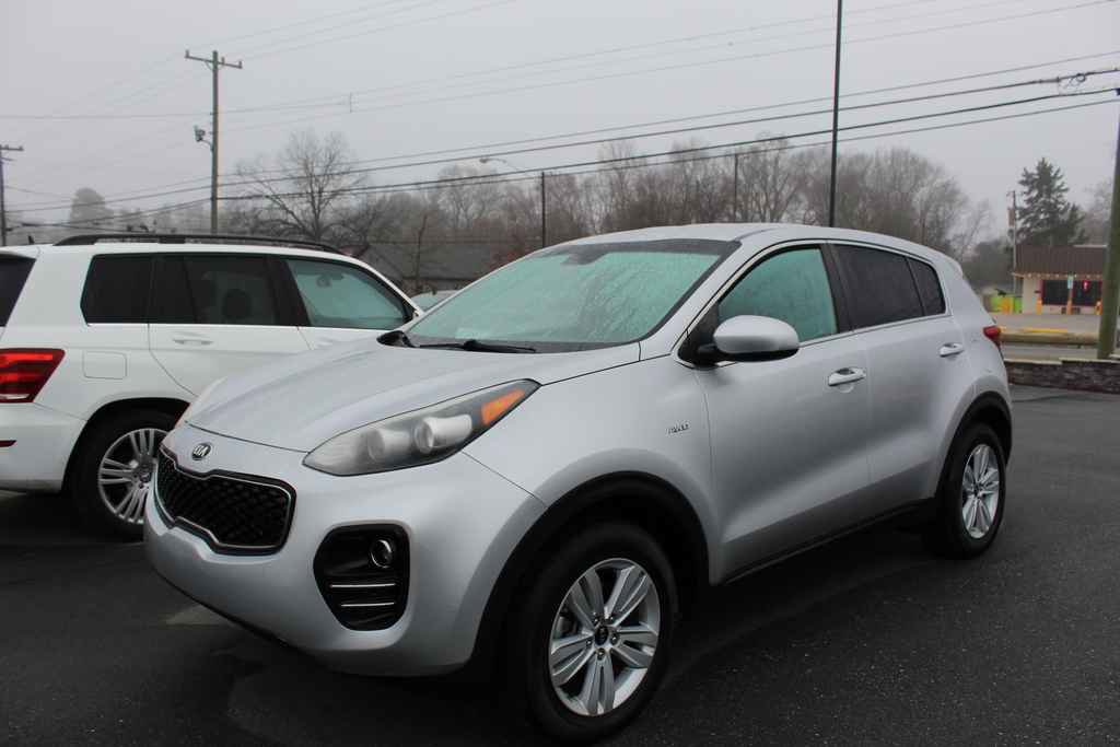 Used 2017 Kia Sportage LX image 1
