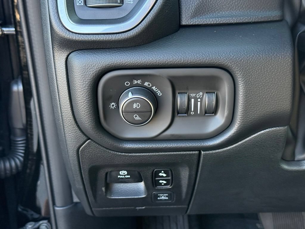 New 2027 RAM 1500 Laramie w/ Night Edition AWD/4WD image 19