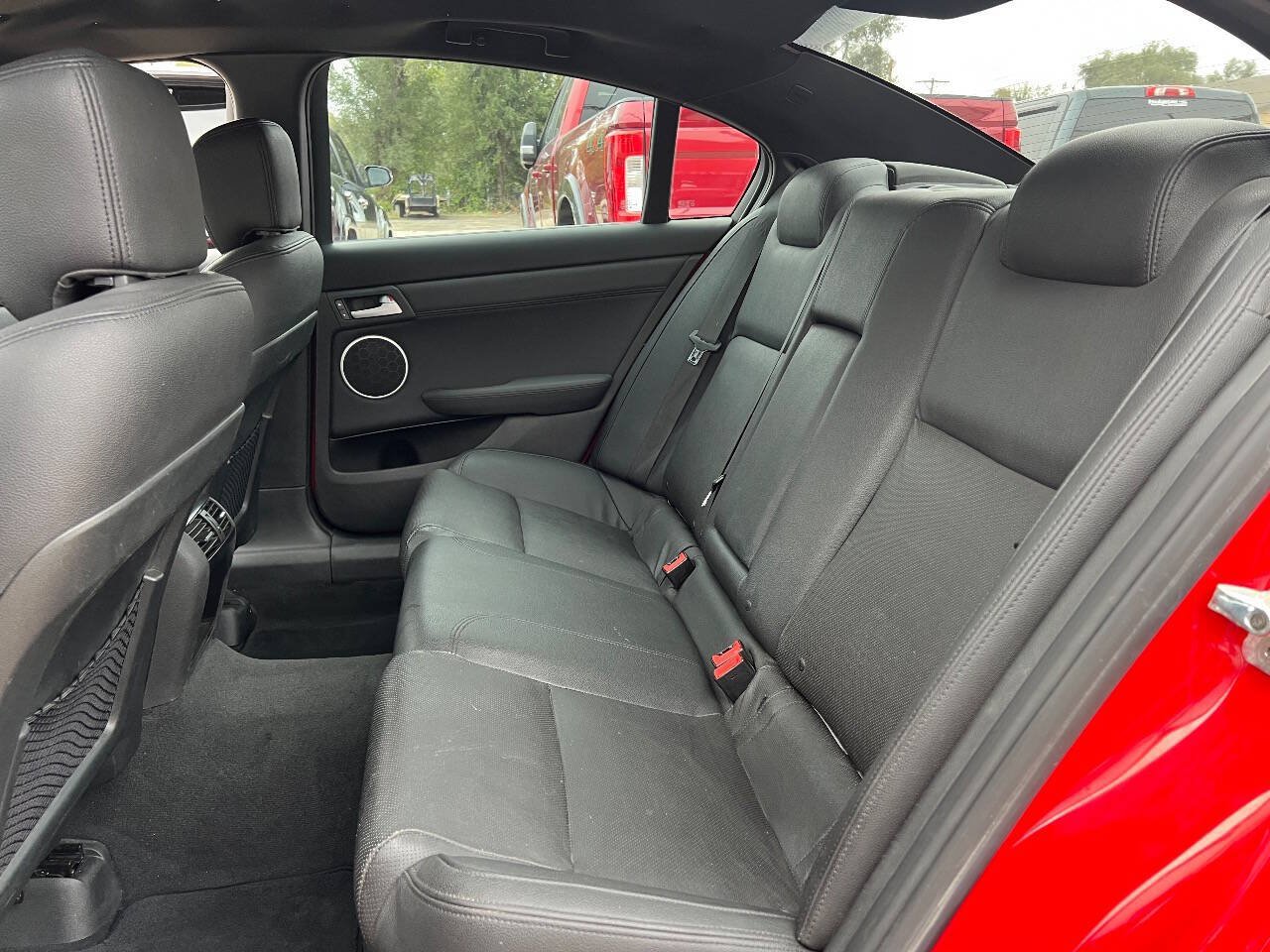 Used 2008 Pontiac G8 w/ Premium Package RWD image 17