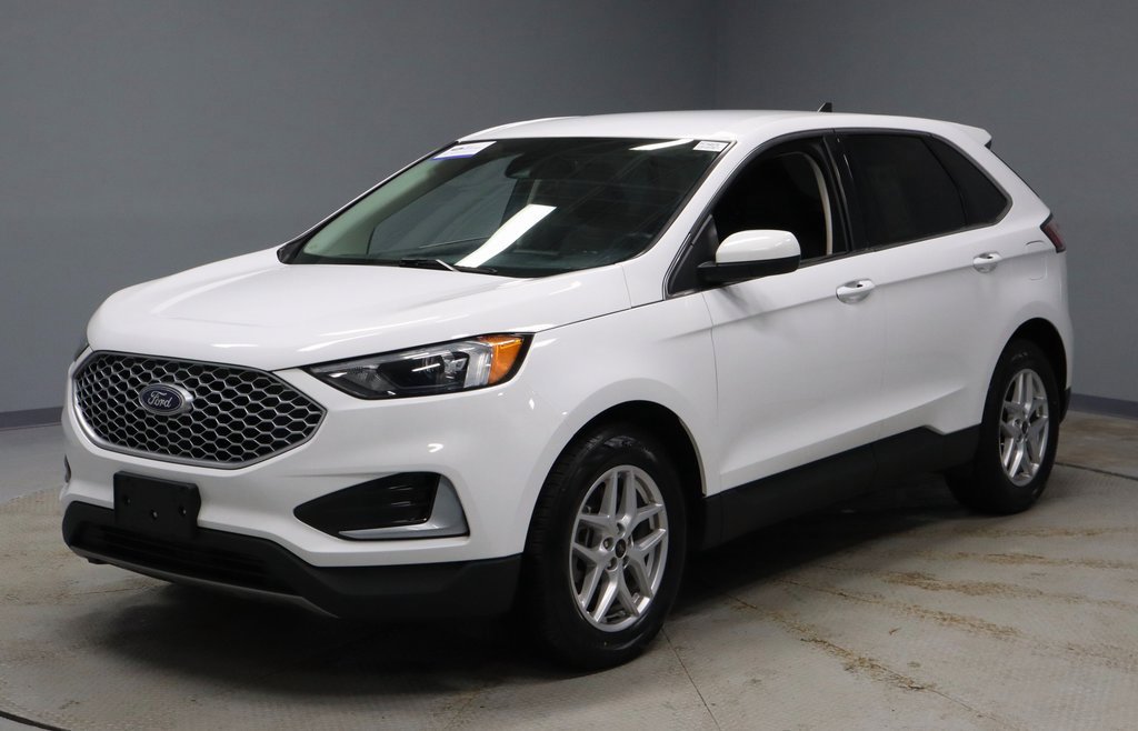 Certified 2024 Ford Edge SEL image 7